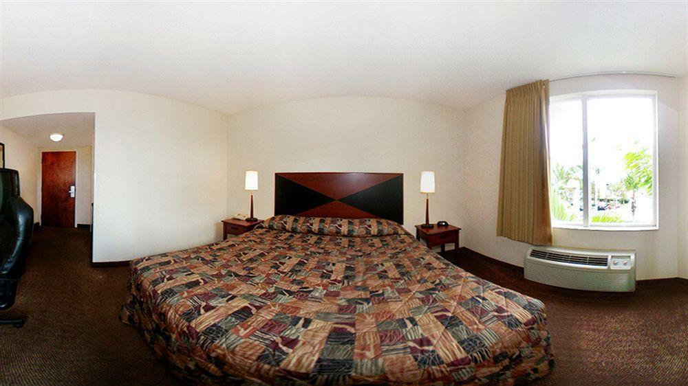 Sleep Inn&Suites Dania Beach Zewnętrze zdjęcie